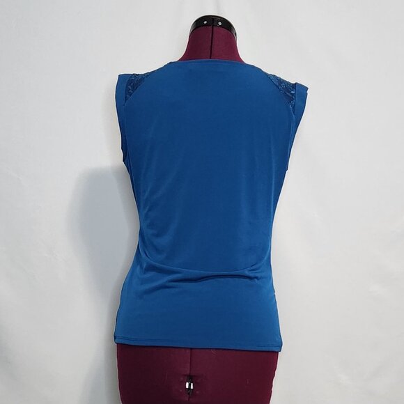 NY&CO Sleeveless Lace Top with Gathering and Ruching - Size S - Picture 3 of 11